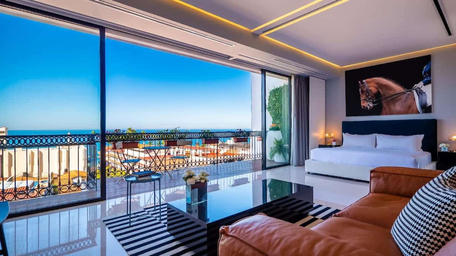 PIER 57 - 306 | Luxury 2 BR Condo with Ocean View