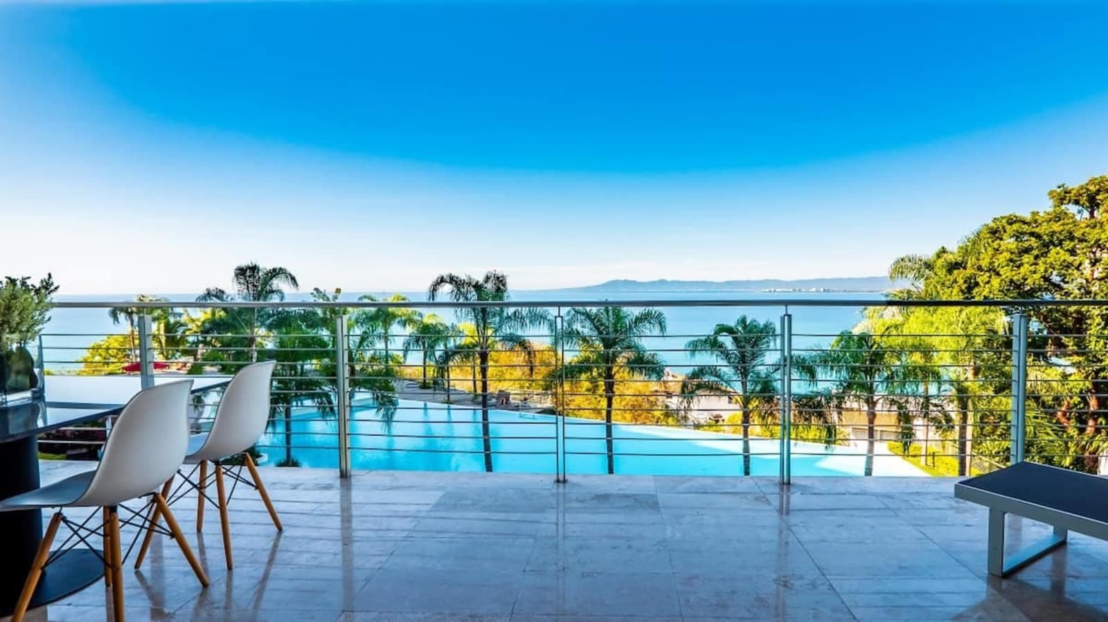 Paramount Bay - 308 | 2BR Condo & Relaxing View PV