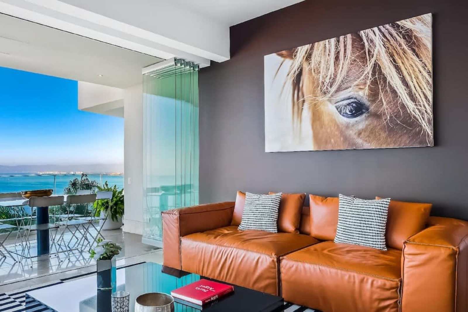 Avalon - 401 | Elegant Escape with Panoramic Bay Views
